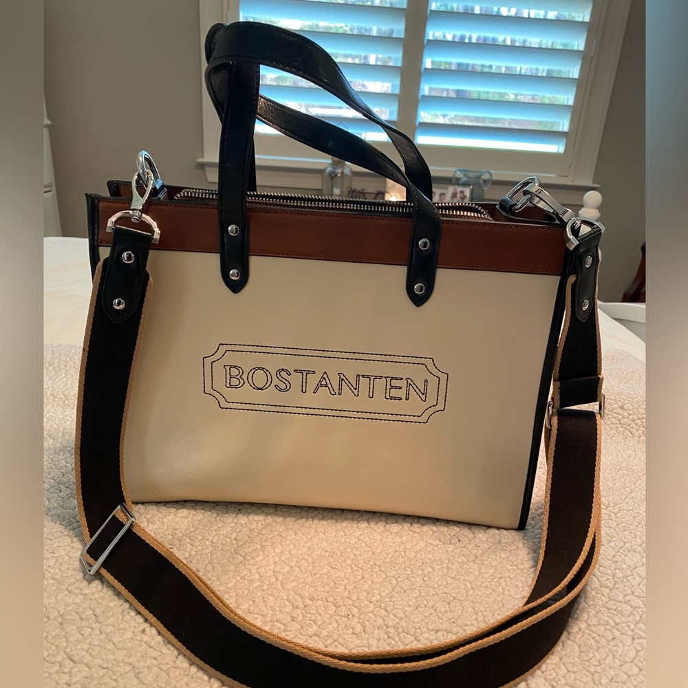 Bostanten messenger bag-NWOT